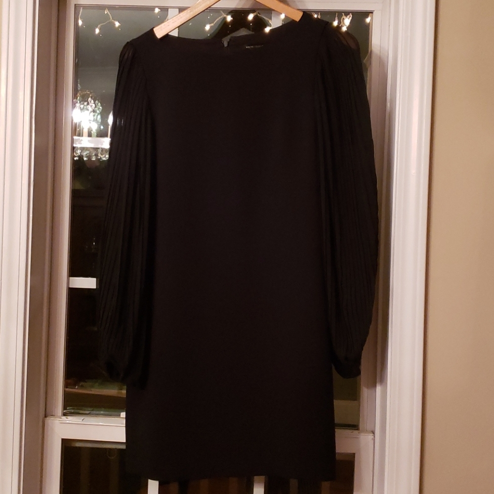 Classic Black White House Black Market Dress